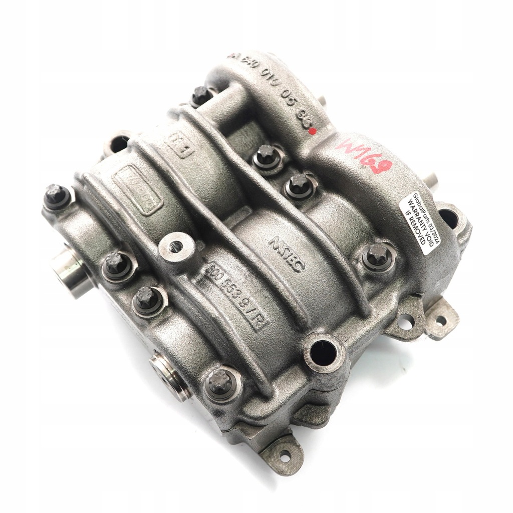 Mercedes W169 Diesel OM640 Oil Pump Shafts Balance A6400100536 Product image