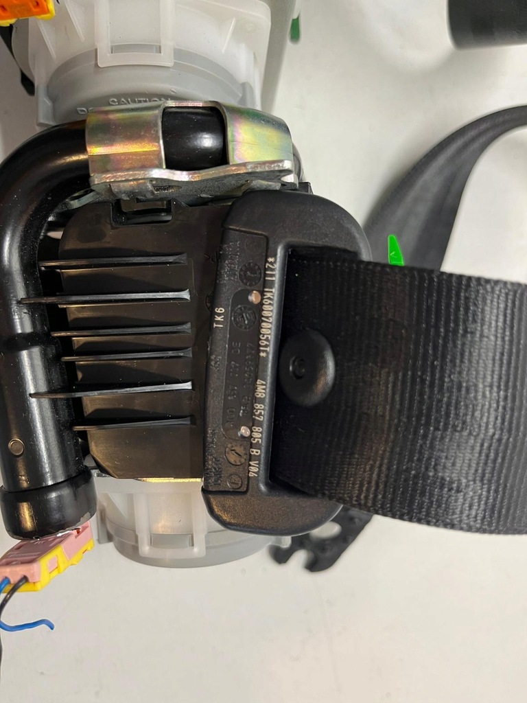 Audi Q8 Ζώνη ασφαλείας αριστερά δεξιά πίσω 4M8857805B Product image