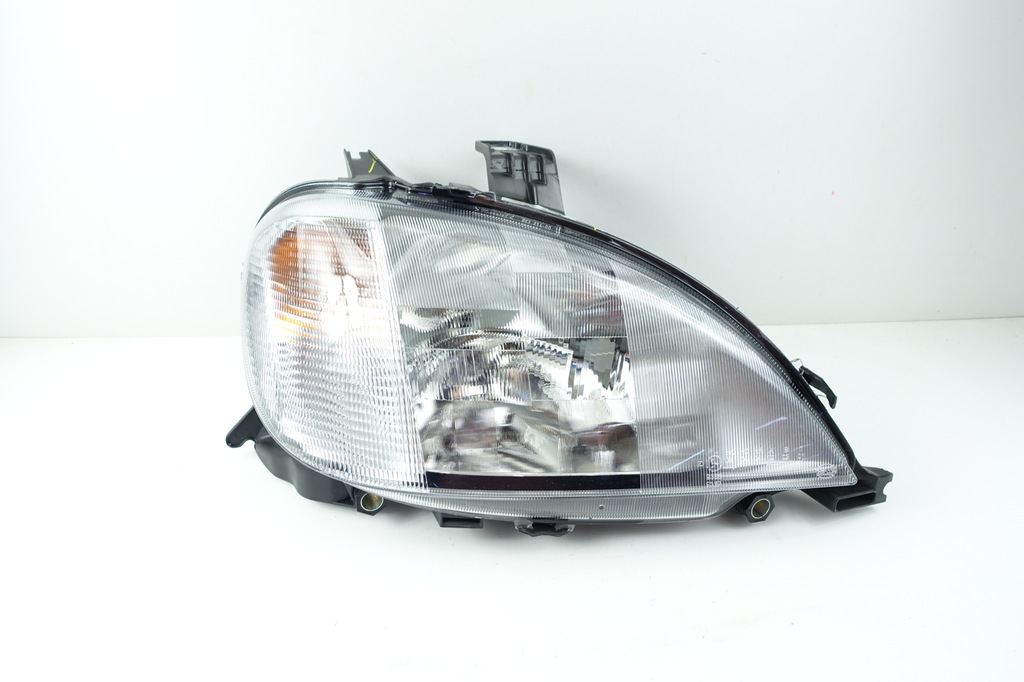 ΦΩΤΙΣΤΙΚΟ ΜΠΡΟΣΘΙΟΥ ΔΕΞΙΟ MERCEDES ML W163 1998-2001 HELLA 1EA963130-461 Product image
