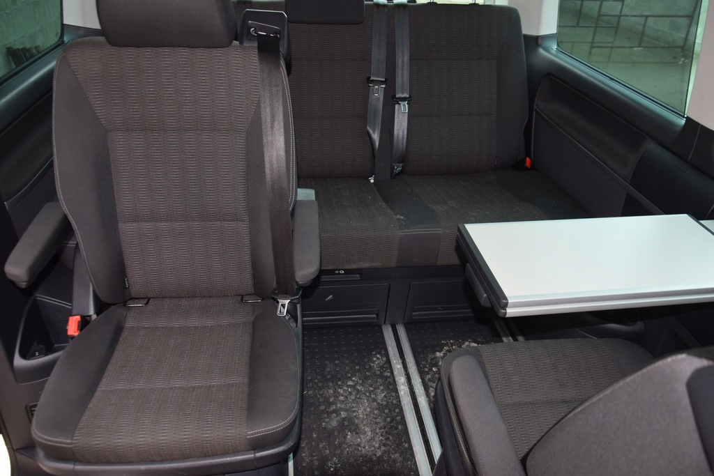 VW T6 MULTIVAN ΕΣΩΤΕΡΙΚΟ ΣΕΤ ΚΑΘΙΣΜΑΤΑ, ΤΑΠΕΤΣΑΡΙΑ, ΠΛΑΪΝΗ ΑΠΟΘΗΚΕΥΣΗ, ΚΕΦΑΛΗ Product image