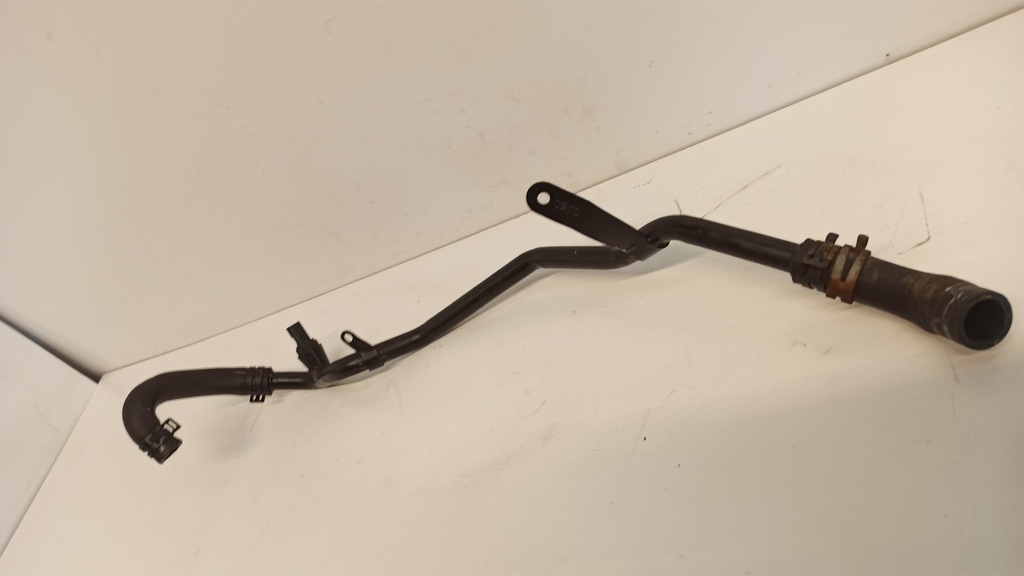 AUDI A4 B8 A5 8T WATER PIPE 2.0 03L121157 Product image