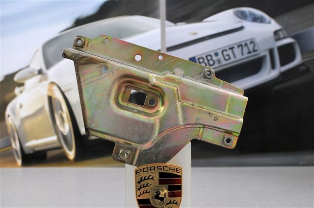 Porsche 911 996/Boxster 986 Στερέωση εξαρτήματος/πόρτας R Product image
