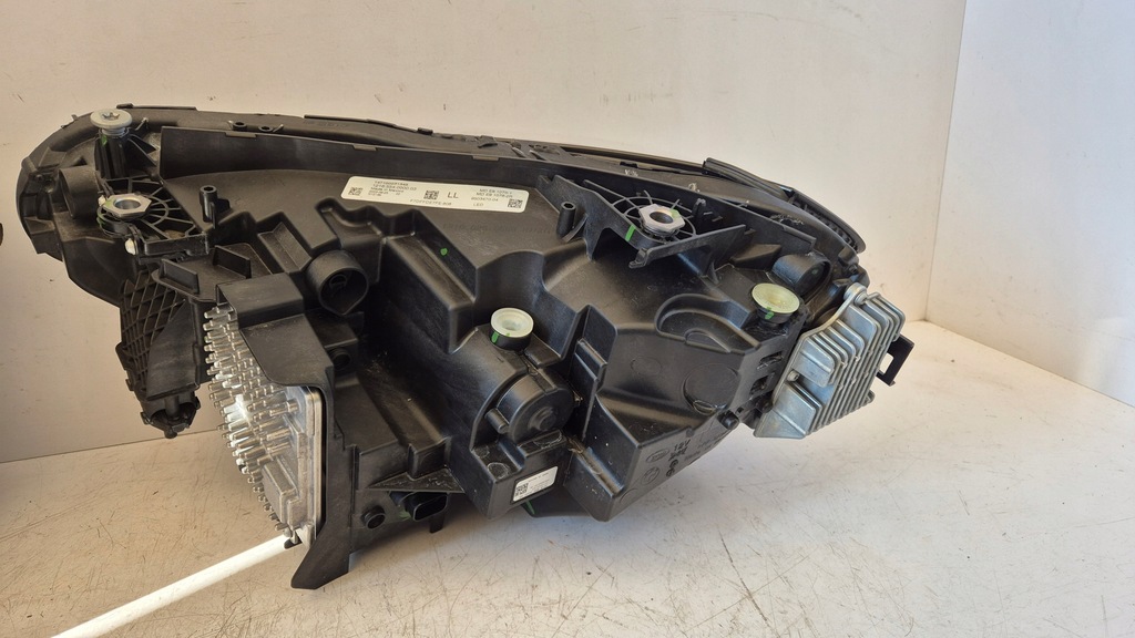 ΜΠΡΟΣ ΦΩΤΙΣΤΙΚΟ ΜΠΡΟΣ ΑΡΙΣΤΕΡΟ ΔΕΞΙ BMW M2 G87 ΜΑΥΡΟ ΟΛΟΚΛΗΡΩΜΕΝΟ 9503470 9503469 Product image