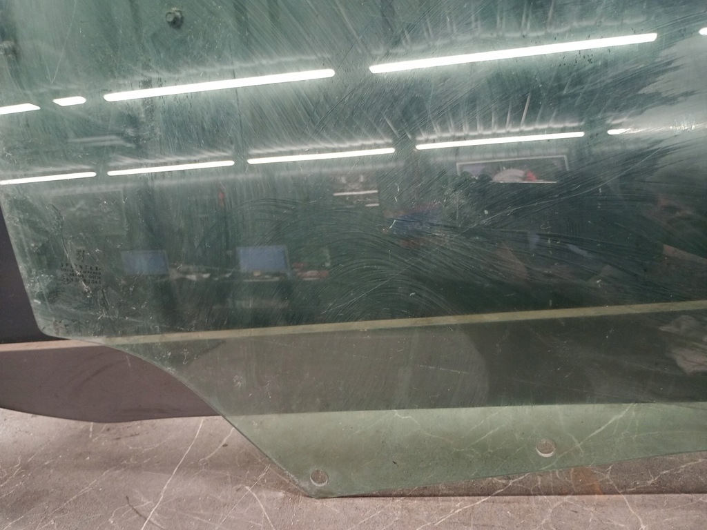 Δεξί παράθυρο μπροστινό Peugeot 307 02R Product image