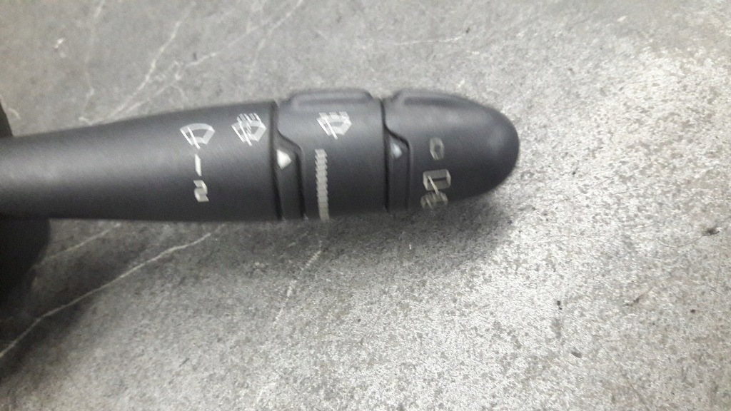 Διακόπτης υαλοκαθαριστήρα Renault Scenic I Product image