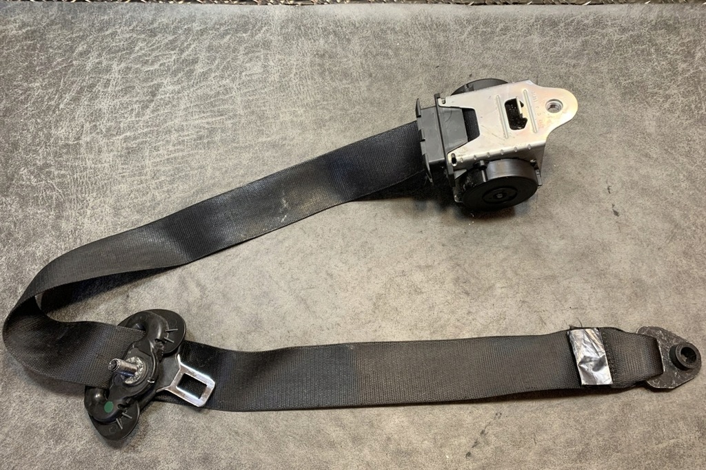 Μπροστινή ζώνη ασφαλείας Αριστερά BMW 5 (E60) 601629800 2.5L Βενζίνη 130kW Product image