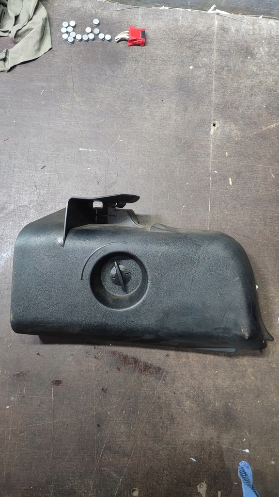 ΚΑΛΥΜΜΑ ΦΩΤΙΣΤΙΚΟ ΔΕΞΙΟ BMW E36 8119236D Product image