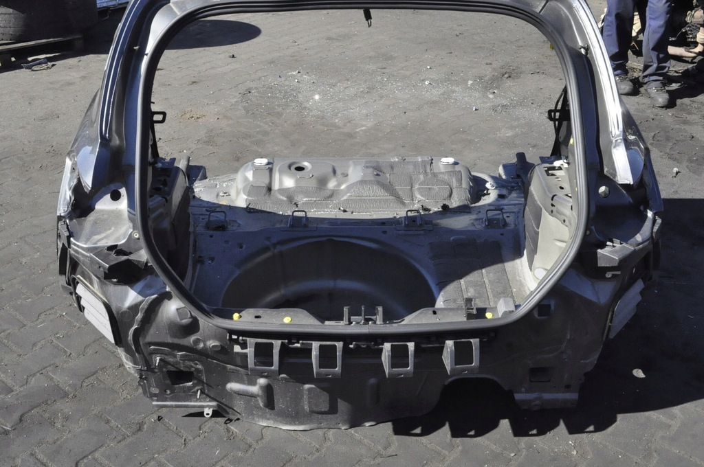FORD FIESTA MK8 ΟΛΟΚΛΗΡΟ ΤΟ ΠΙΣΩ ΠΙΣΩ ΦΡΟΛΟ ΖΩΝΗΣ ΑΡΙΣΤΕΡΟ ΔΕΞΙ Product image