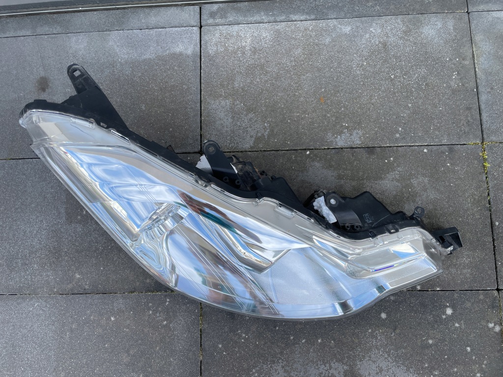 C crosser C-crosser λάμπα xenon EU, δεξιά ίντσα Product image