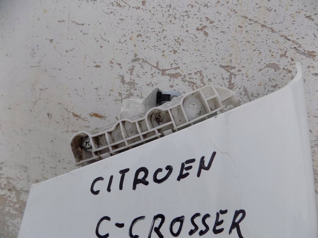 Μπροστινό αριστερό φτερό Citroen C-Crosser Product image