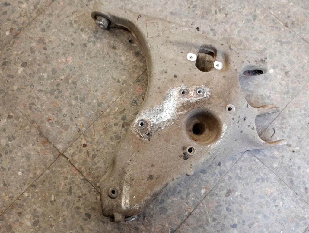 8E0505312 ΔΕΞΙΑ Audi A4 B6 2.5 V6 2.0B Δεξιά Product image
