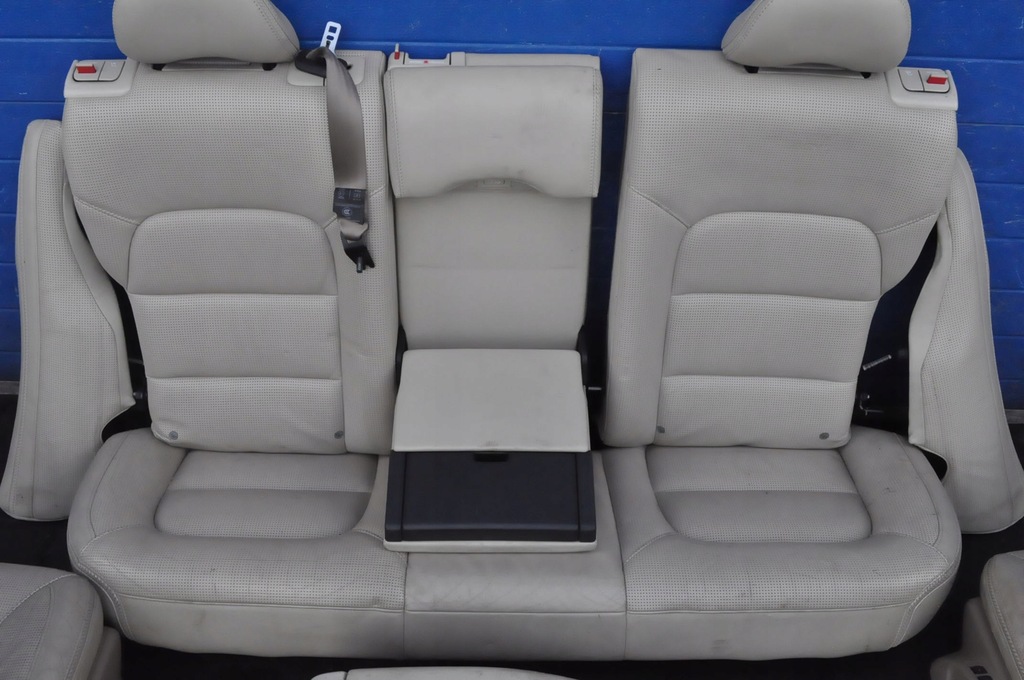 VOLVO XC70 II V70 III KOMPLET FOTELI FOTELE SIEDZENIA WENTYLOWANE Z DVD Product image