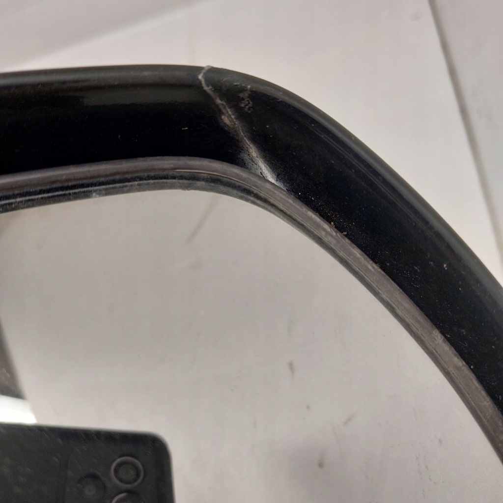 HYUNDAI TERRACAN ΚΑΘΡΕΦΤΗΣ ΔΕΞΙΟΣ 5 ΑΚΙΔΩΝ ΜΑΥΡΟΣ 012155 Product image