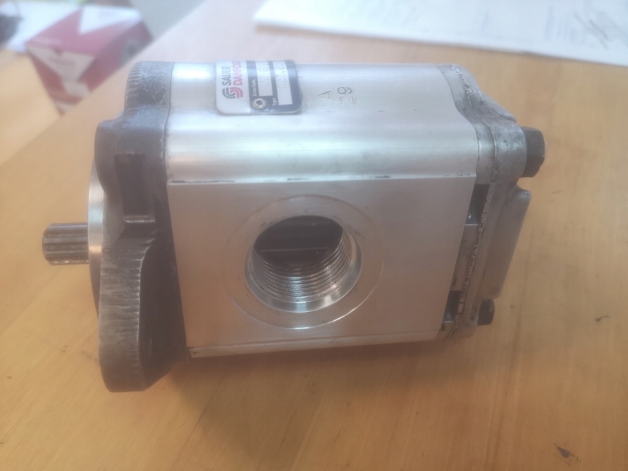 Αντλία GENIE S85 Sauer Danfoss C23.0L 37554 - εισαγωγή Product image