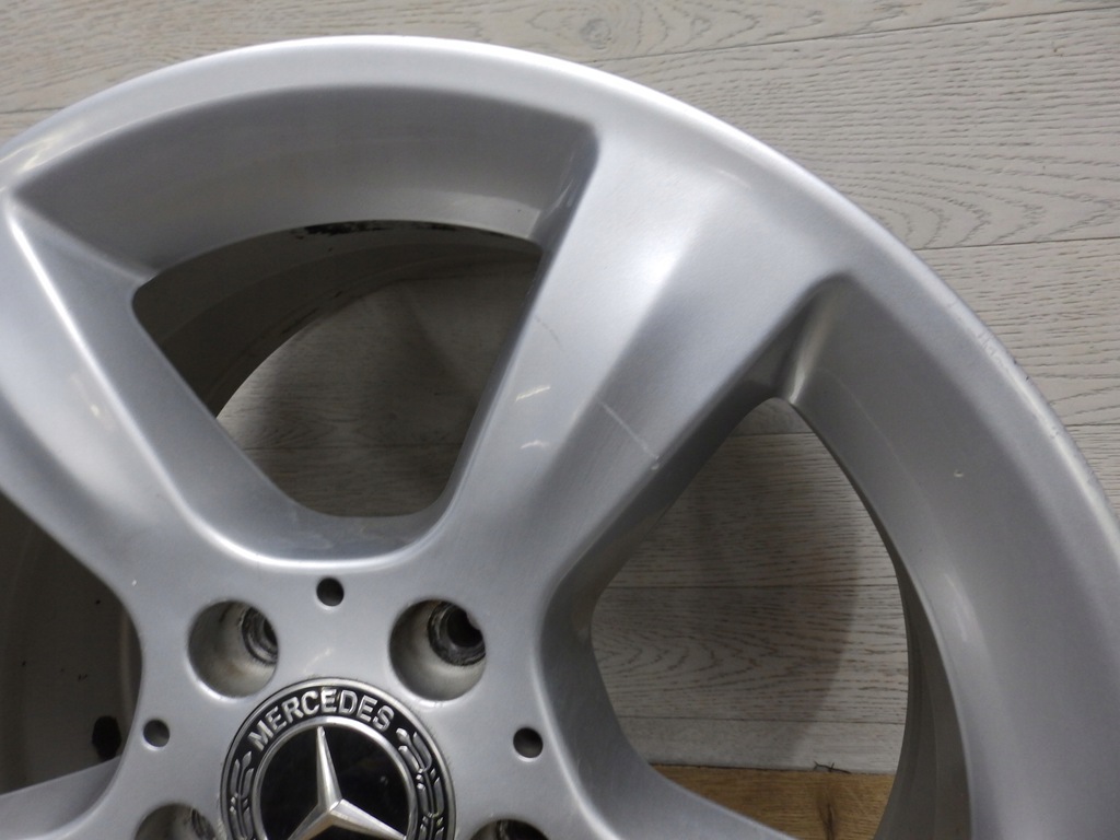 Mercedes C-class A203 ζάντες 7Jx16H2 Et31 5x112 Product image