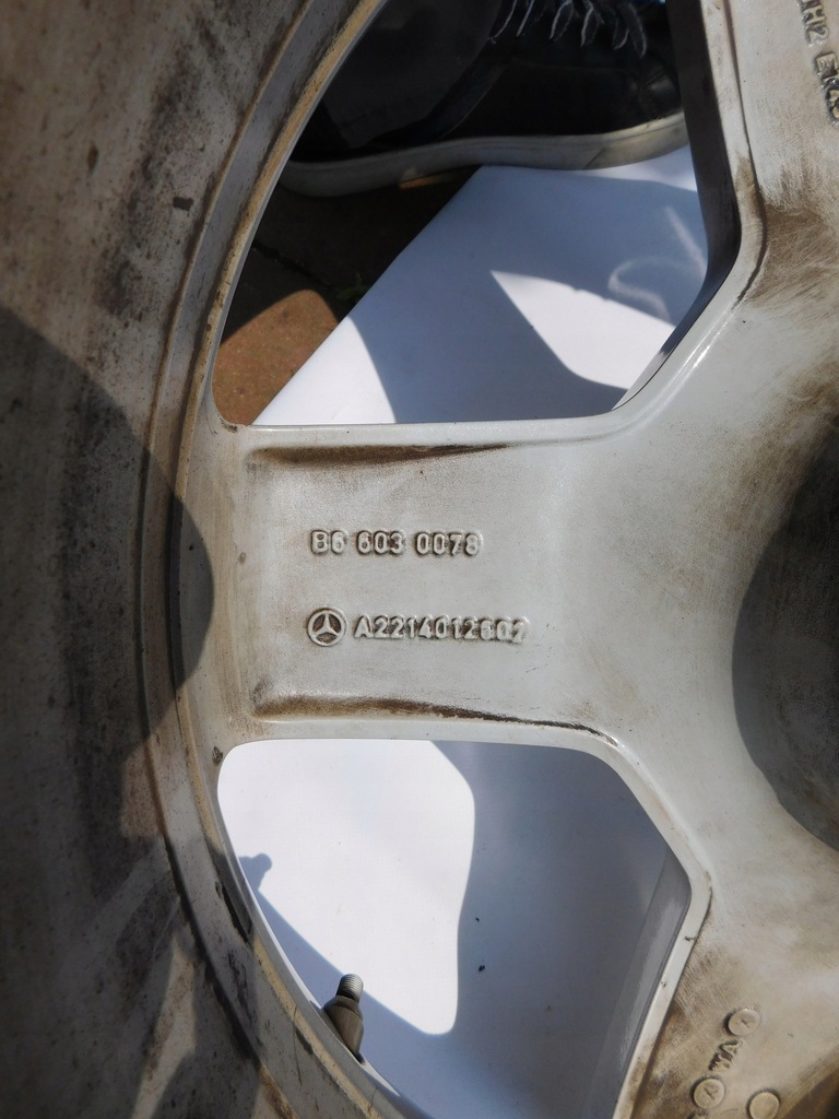 Mercedes W221 AMG ζάντες A2214012602 A2214012702 Product image