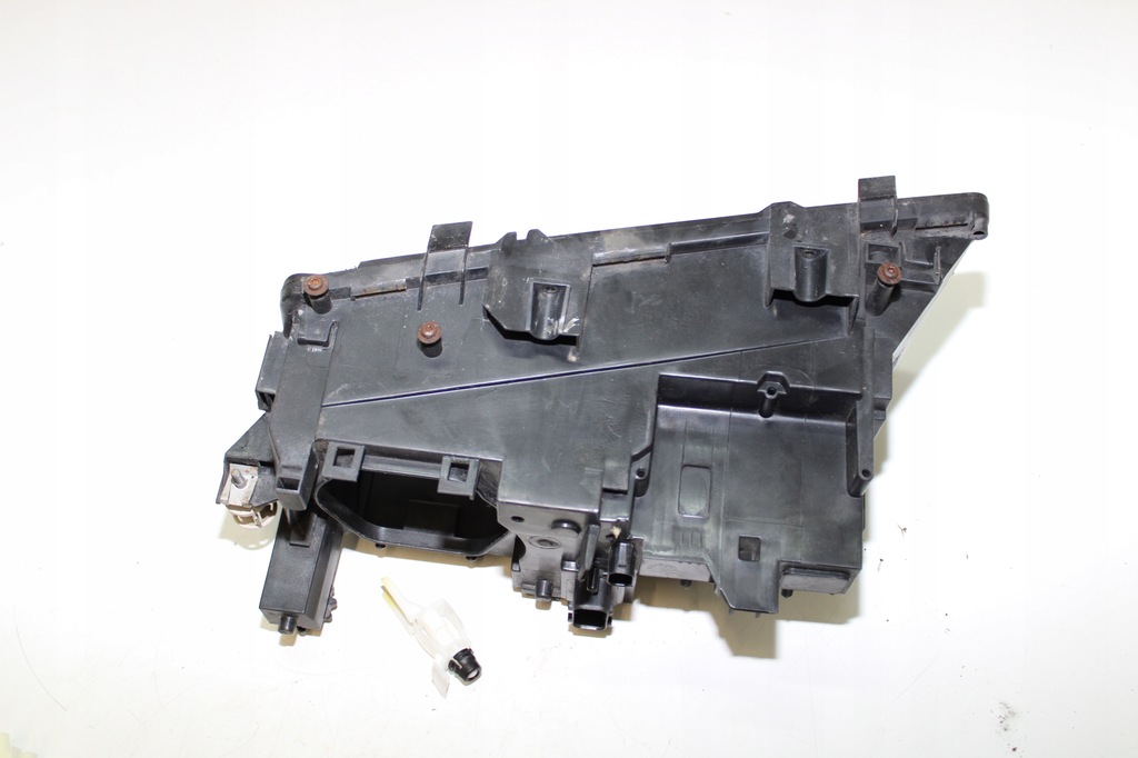 BMW E38 LIFT ΜΠΡΟΣΤΑ ΔΕΞΙΑ ΦΩΤΙΣΤΙΚΟ ΚΑΛΥΜΜΑ ΧΩΡΙΣ XENON + ΡΥΘΜΙΣΤΗ Product image