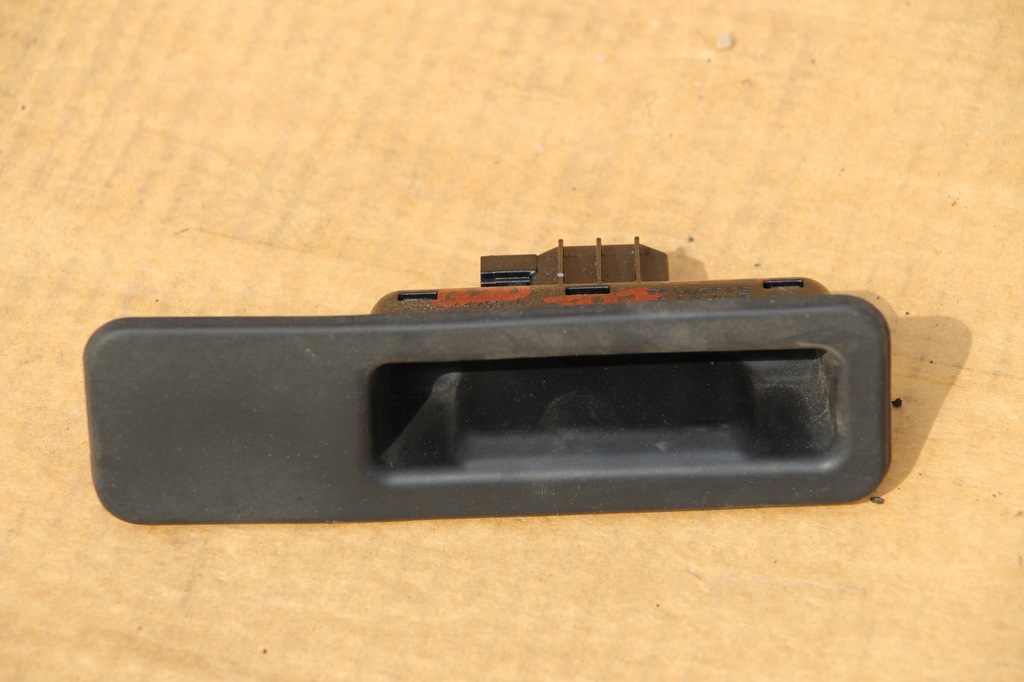 ΛΑΒΗ, ΚΑΣΕΤΑ ΑΝΟΙΓΜΑΤΟΣ ΠΟΡΤΑΣ BMW G01 G20 G21 F97 Product image