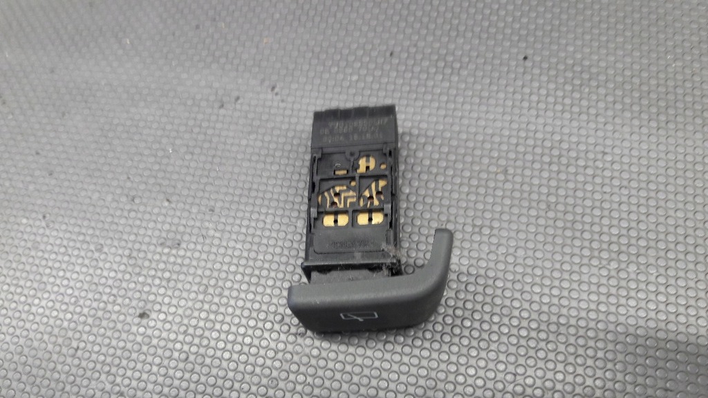YUE102230 Διακόπτης υαλοκαθαριστήρα Land Rover Freelander Product image