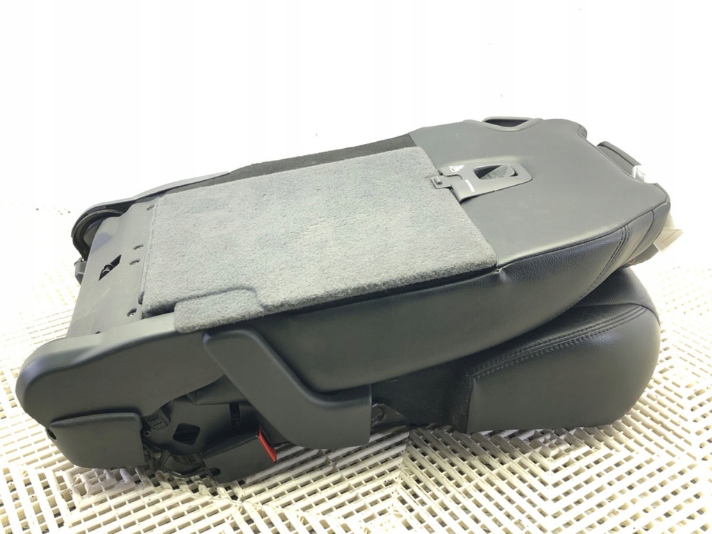 ΠΙΣΩ ΚΑΘΙΣΜΑ PEUGEOT 5008 Minivan 09-17 Product image
