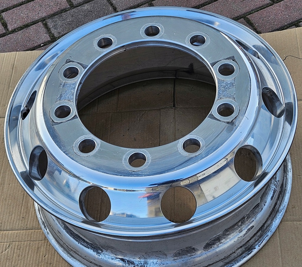 Alu Rim 8,25x22,5 Alcoa Dura-Bright EVO Product image