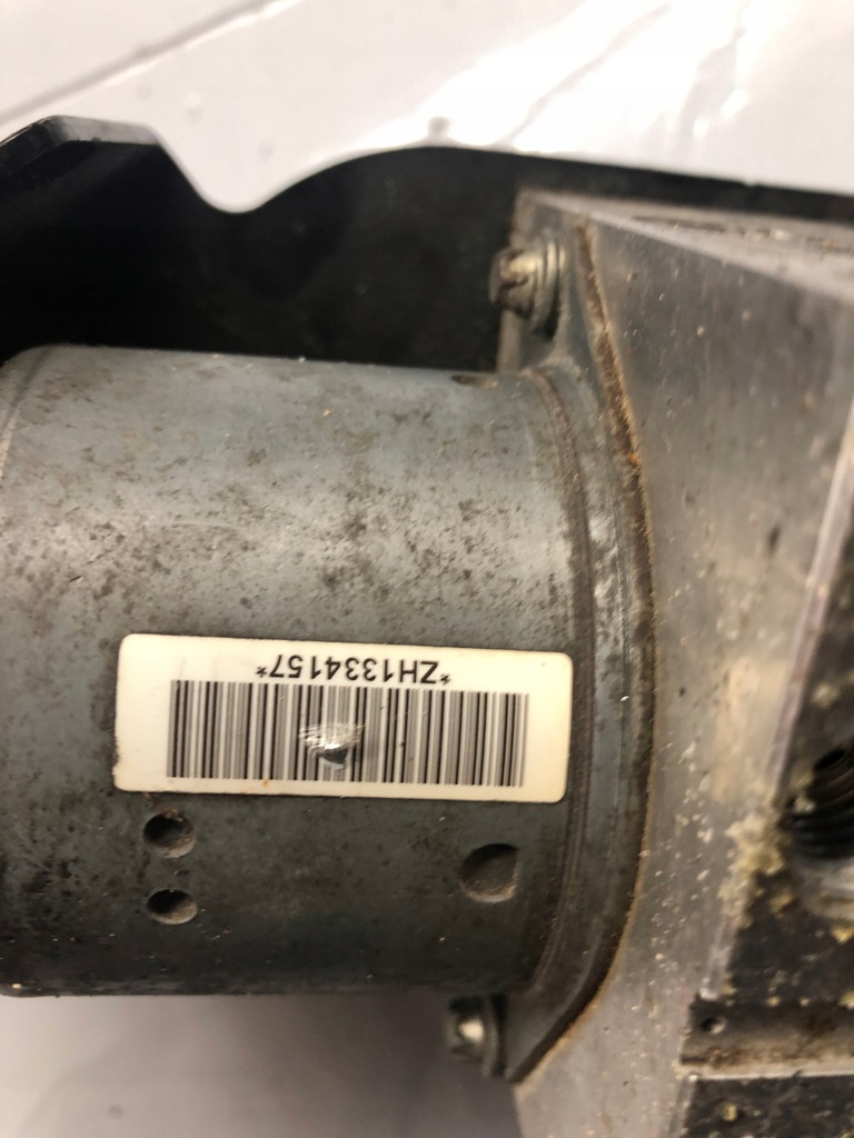 GRAND CHEROKEE WK2 ABS PUMP CONTROLER 68164629AB Product image