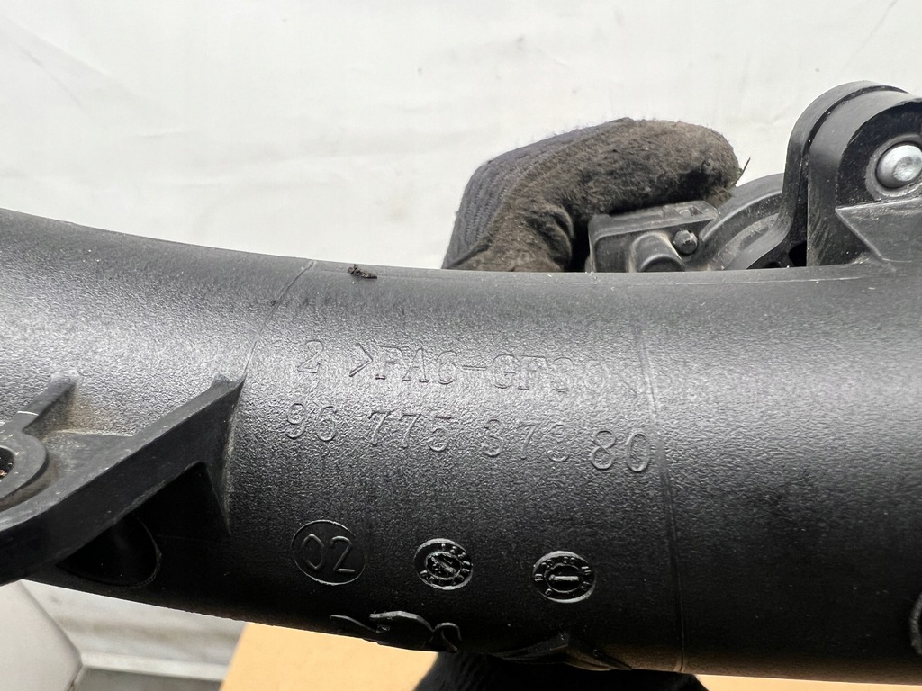 Citroen C4 SpaceTourer 1.2 THP σωλήνας αέρα 9677537380 Product image