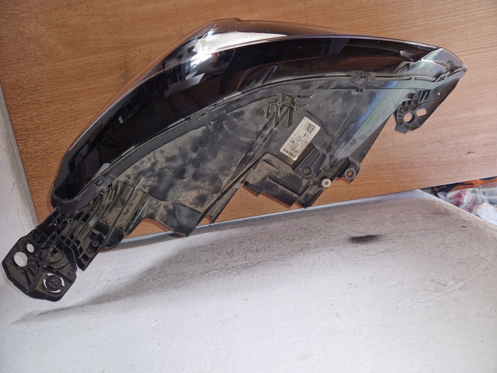 ΑΡΙΣΤΕΡΟ ΦΩΤΙΣΤΙΚΟ PEUGEOT 3008 5008 II LIFT FULL LED 9836230280 Ε.Ε. Product image