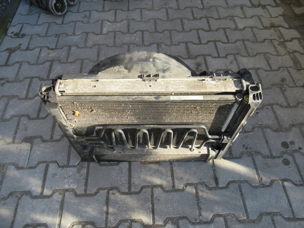 BMW E90 E92 ΣΕΤ ΚΑΛΟΡΙΦΕΡ 3.0D FAN Product image