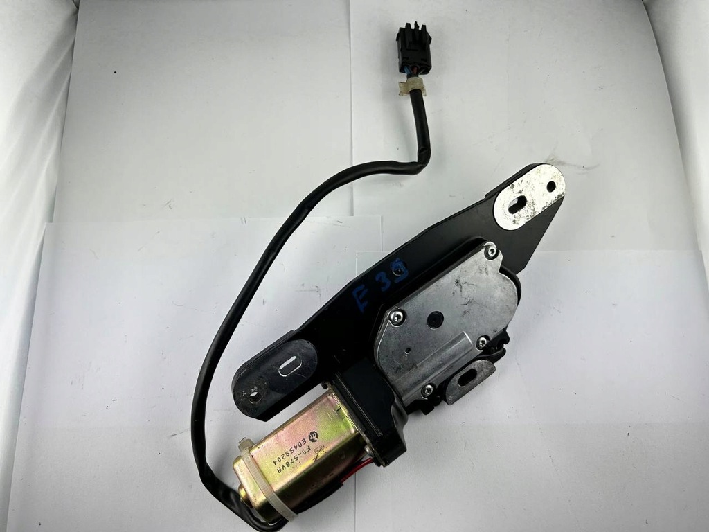 BMW OE 67148362371 8362371 κλειδαριά καπό πορτμπαγκάζ Product image