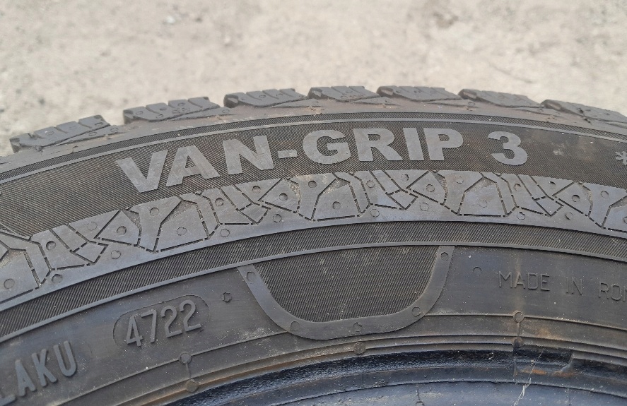 ΧΕΙΜΕΡΙΝΟ ΕΛΑΣΤΙΚΟ 205/65R16 C 16C SEMPERIT VAN-GRIP 3 2022 11,5mm Product image