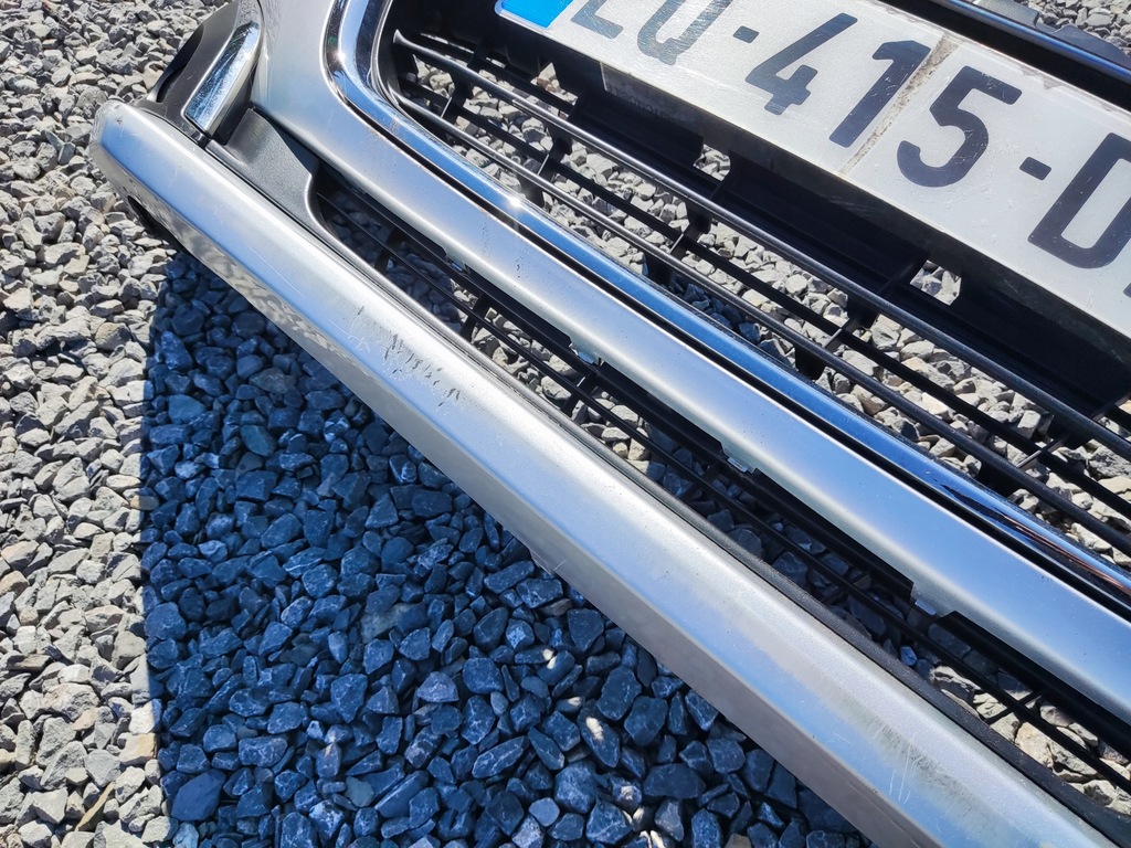 Μπροστινό προφυλακτήρα Πλήρης πλήρη Peugeot 208 και 2015-2019 ανελκυστήρα Product image