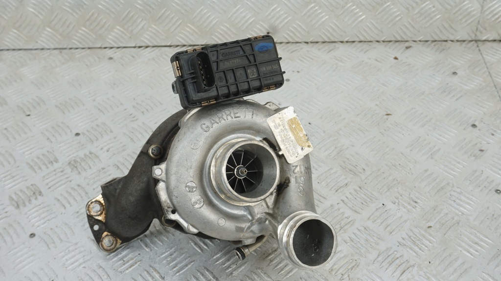 Mercedes turbine 3.0 350CDI A6420902486 Product image