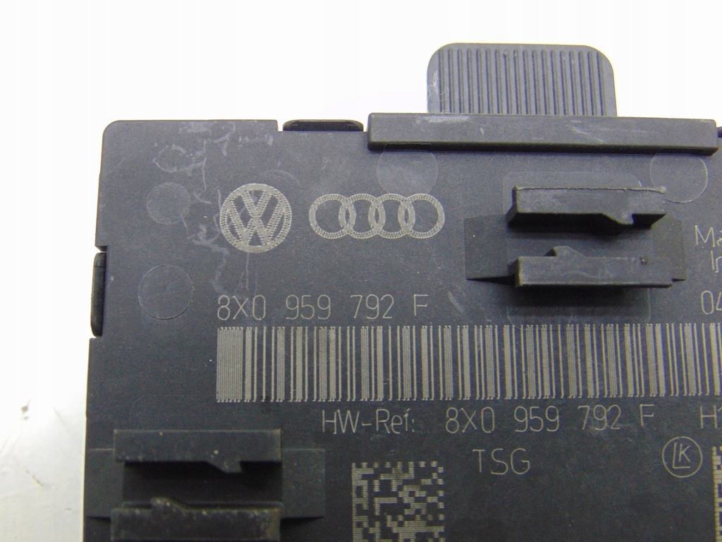 ΜΟΝΑΔΑ ΕΛΕΓΧΟΥ ΠΟΡΤΑΣ ΜΠΡΟΣ ΔΕΞΙ AUDI A1 8X 8X0959792F Product image
