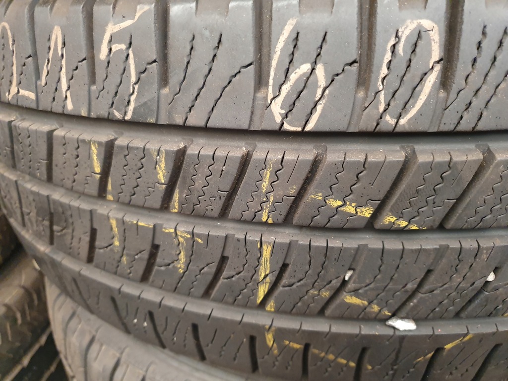 ΜΕΤΑΧΕΙΡΙΣΜΕΝΑ ΕΛΑΣΤΙΚΑ 215/60R17 C GOODYEAR ASSEMBLY W-WA Product image