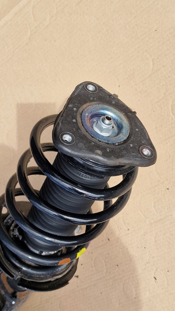 FORD FOCUS MK3 III LIFT 1.0 ECOBOOST MCPHERSON KNUCKLE ΑΡΙΣΤΕΡΟ ΜΠΡΟΣΤΑ Product image
