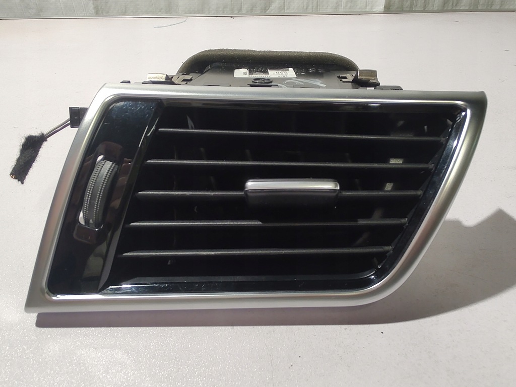 MERCEDES GLE W166 AIR BLADE ΔΕΞΙΑ ΕΙΣΑΓΩΓΗ ΑΕΡΑ ΔΕΞΙΑ A1668309200 Product image