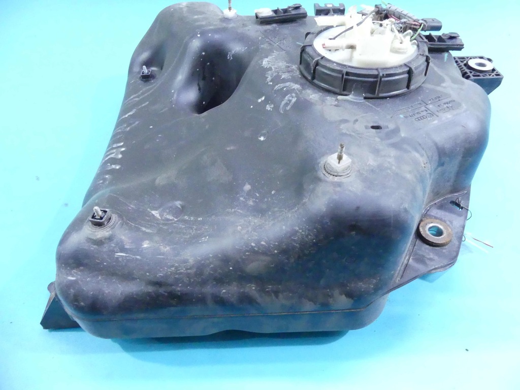 ADBLUE TANK AUDI Q5 08-16 2.0TDI Product image