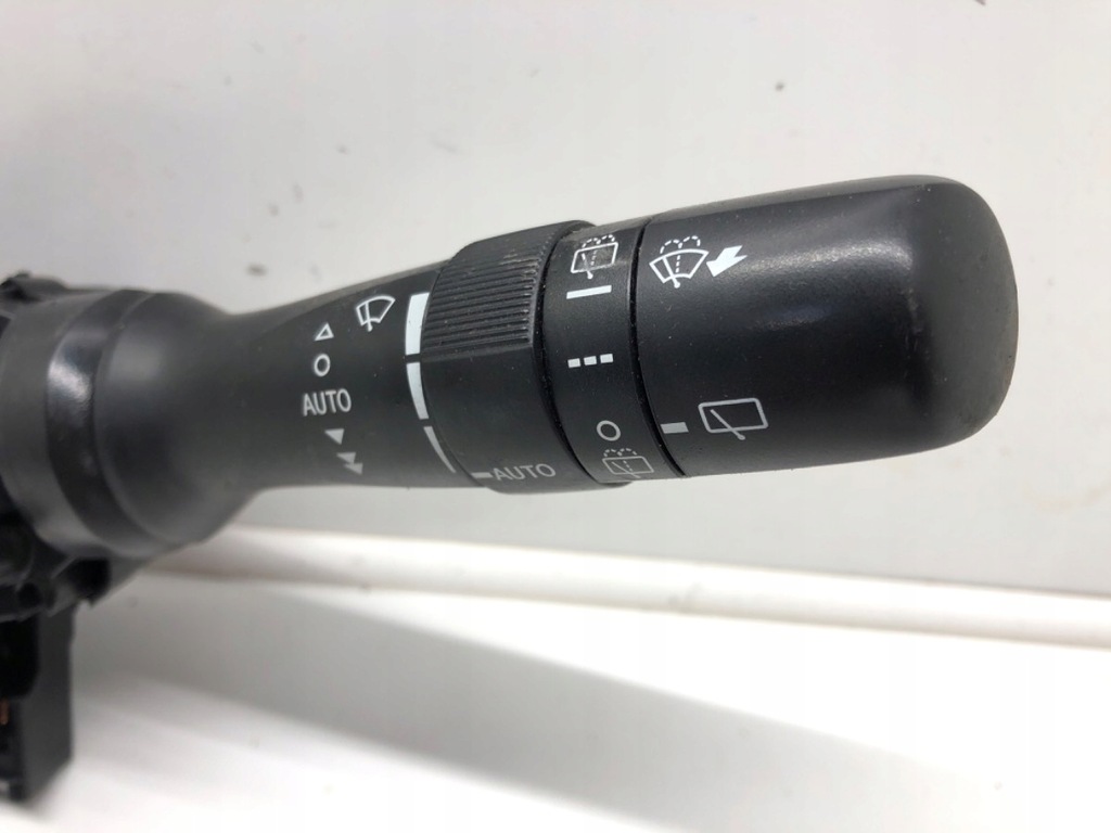 ΣΥΝΔΥΑΣΜΟΣ ΔΙΑΚΟΠΤΗΣ TOYOTA AVENSIS T27 173832 09-18 ΔΙΑΚΟΠΤΗΣ Product image