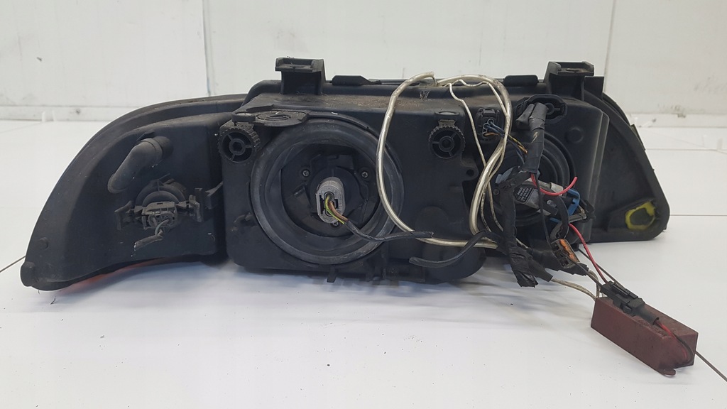 ΣΕΤ ΦΩΤΙΣΤΙΚΑ ΜΠΡΟΣΩΠΟΥ BMW E39 Product image