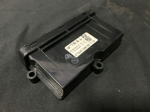 Ελεγκτής χειρόφρενου Tesla S ECU 1007618-00-D Product image