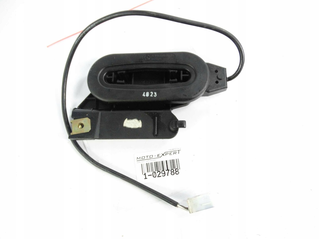 Mercedes CL W215 KEYLESS GO ANTENNA A2158202075 Product image