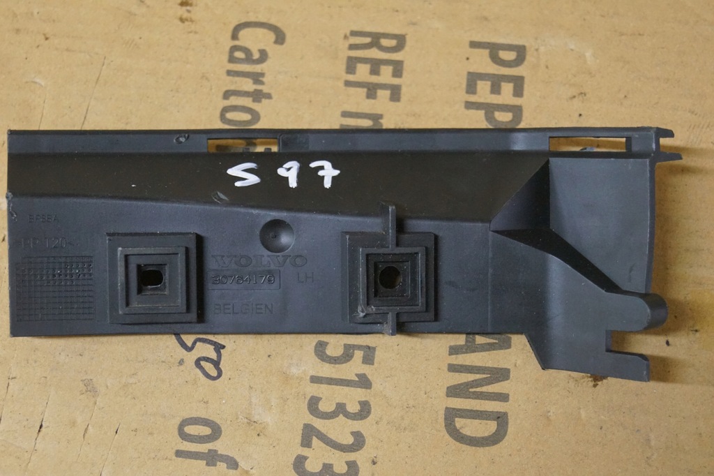 ΣΥΡΟΜΕΝΟ ΠΙΣΩ ΑΡΙΣΤΕΡΑ 30764179 VOLVO V50 Product image