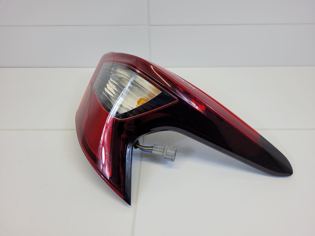Πίσω λάμπα δεξιά πλευρά Nissan Micra 5 K14 2020 220-18727 Product image
