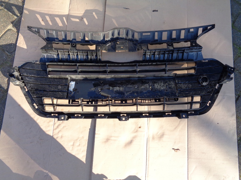 Μάσκα προφυλακτήρα Hyundai i20 86569C8110 Product image