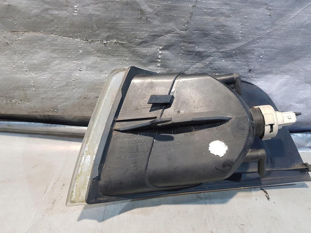 VOLVO V40 LIFT ΣΗΜΑ στροφής ΔΕΞΙΑ ΜΠΡΟΣΤΑ 30621832 Product image