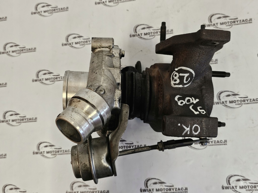 Trafic Vivaro Primastar 2.0 DCI M9R782 114km Turbocharger H8200466021 Product image