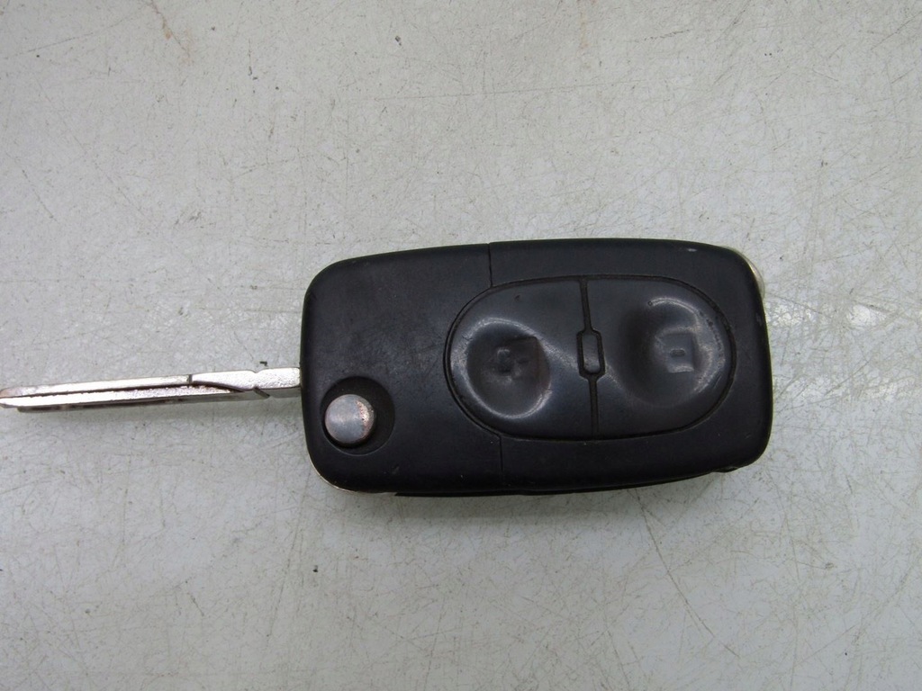 PASSAT B5 1.9 TDI 00R ΔΙΑΚΟΠΤΗΣ ΑΝΑΦΛΕΞΗΣ ΜΕ ΚΛΕΙΔΙ 4B0905851A Product image