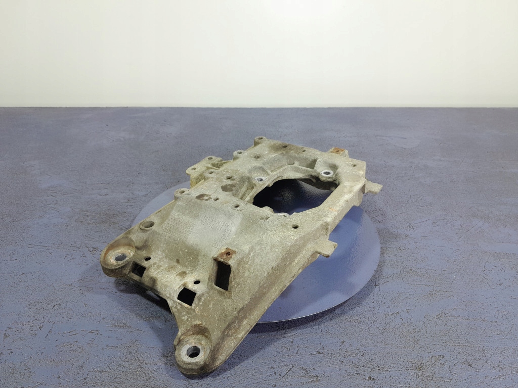 AUDI A4 B8 2.0 TDI 120 HP GEARBOX SUPPORT 8K0399263BK CJCC Product image