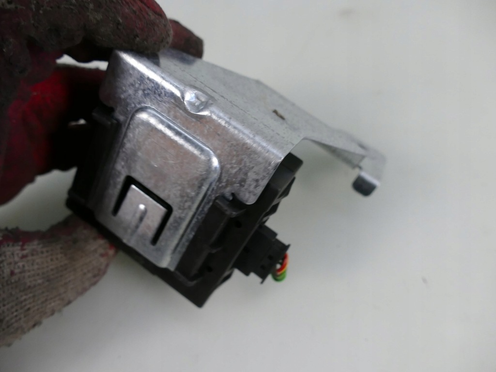 ΕΛΕΓΚΤΗΣ ΜΟΝΑΔΑΣ ΣΥΝΑΓΕΡΜΟΥ MERCEDES SLK R170 LIFT Product image